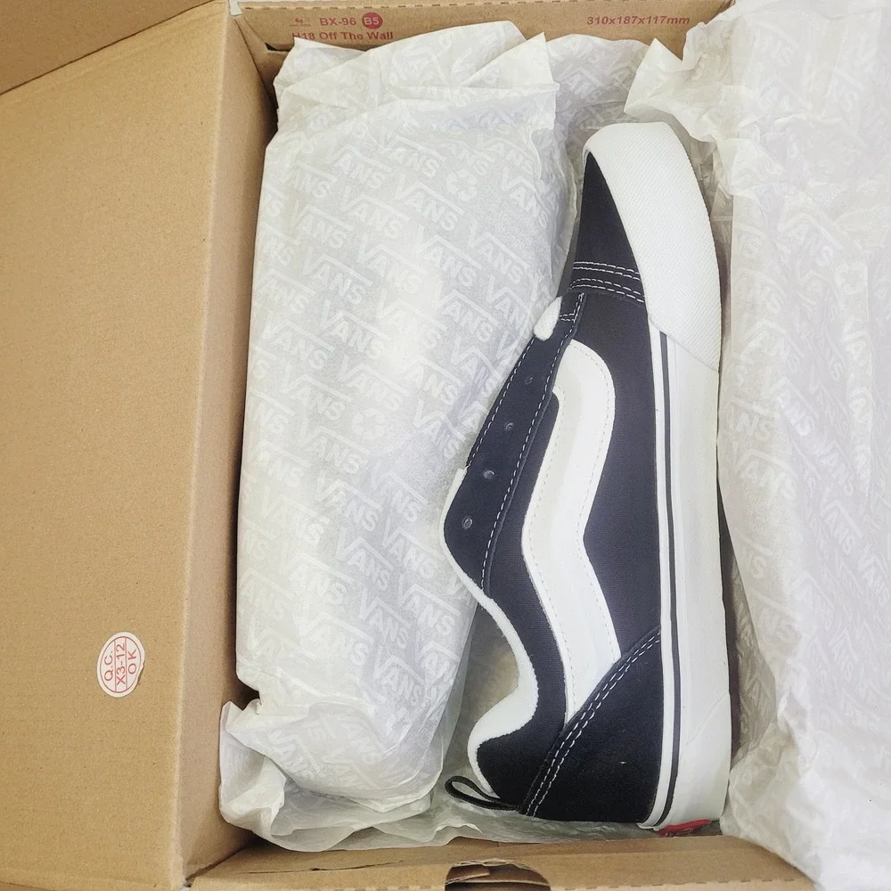 Vans Kids Knu Skool Skate Shoes Size 7Y Black White Puffy Suede Sneakers